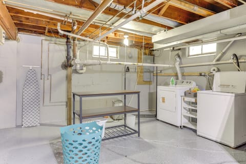 Laundry Room | Lower Level