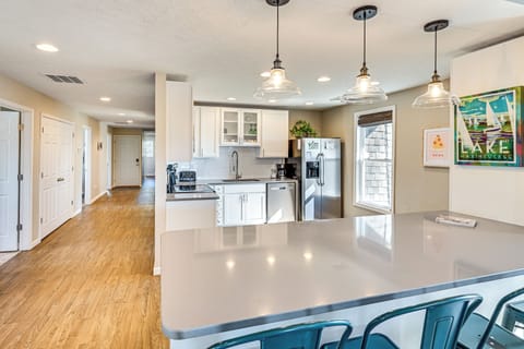 Kitchen | Oven | Microwave