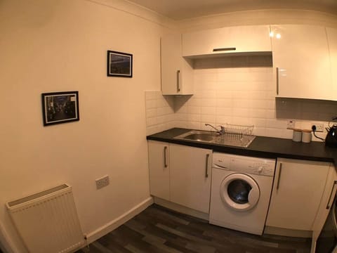 Gas Central Heating throughout