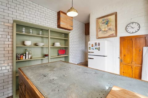 The Artist's House, Hebden Bridge - Host & Stay