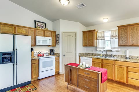 Kitchen | Dishwasher