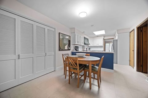 Kitchen eating off Family Room