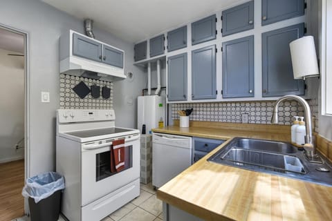 Full kitchen with stove