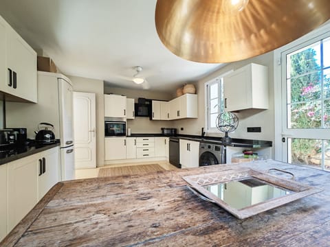 Kitchen property management