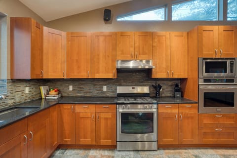 Modern appliances for your culinary creations.