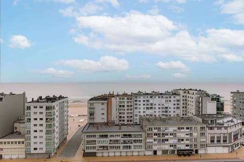 Rooftop view of city and sea, truly breathtaking panorama.