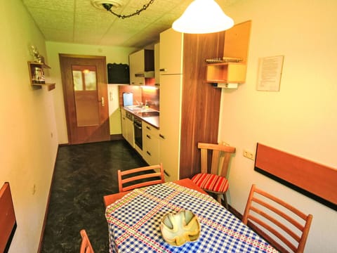 Wood, Furniture, Interior Design, Flooring, Room, Floor, Wood Stain, Apartment, Hardwood, Varnish