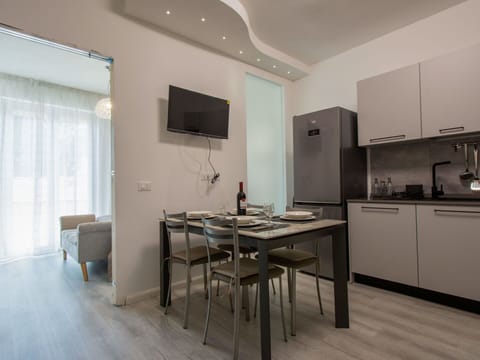 Furniture, Interior Design, Flooring, Floor, Wood, Ceiling, Room, Lighting, Home, Apartment