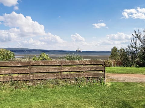 Outdoor | Old Laurel Cottage, Jemimaville