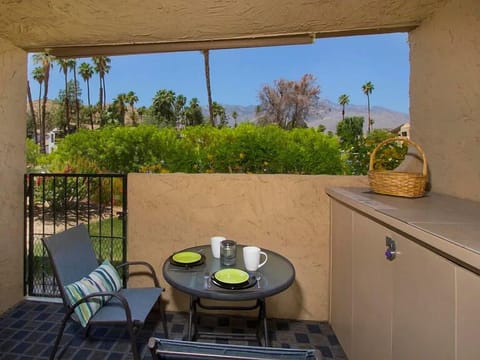 K0151 - Outside Balcony