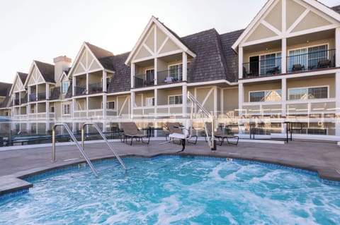 Hot Tub