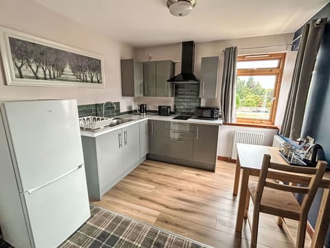 Recreation, Leisure, Shade, Outdoor Furniture, Park, Vacation, Eco Hotel, Resort, Deck