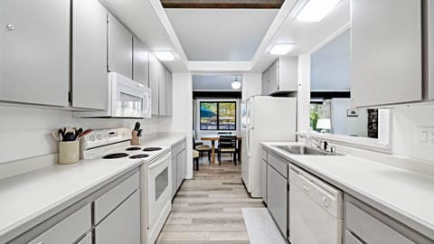 Fully stocked kitchen ready for preparing your favorite meals