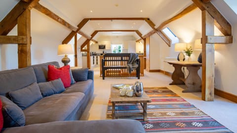 Stockmans Cottage has an open plan living area.