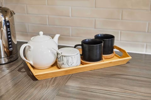 Holmfirth Hideaway, Holmbridge - Host & Stay