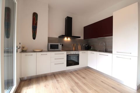 Autumn, Kitchen, Spring, Summer