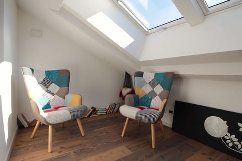 Autumn, Room Detail, Spring, Summer