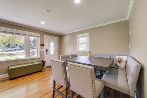 Dining Area | Dishware & Flatware