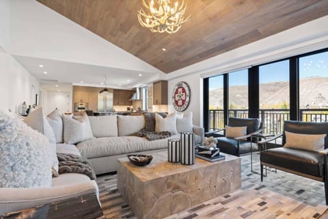 frontgate-429-2794_54851365789_o