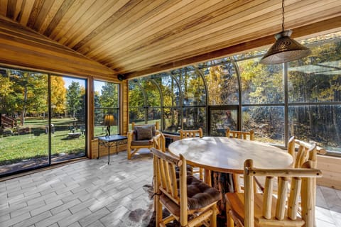 Gorgeous Sunroom off the main living area