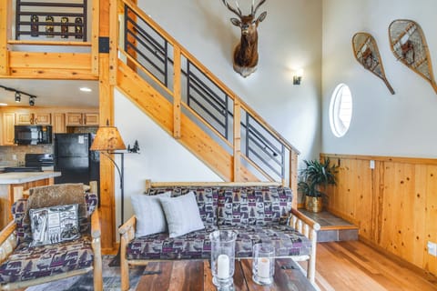 Living Room | Flat-Screen TV | Fireplace | Main Level