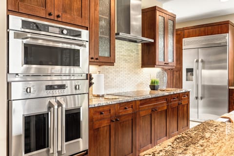 High end oven and induction stove that cooks meals to perfection.