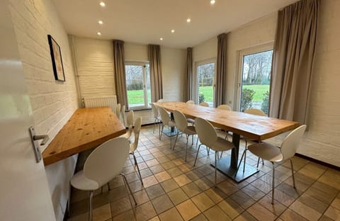 Bungalowpark Landsrade - Geschakelde Bungalow 15 - dining room