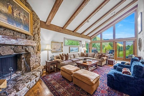 Main Floor Living Room with Panoramic Gore Range Views