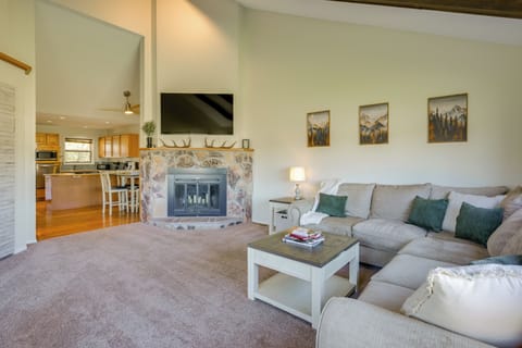 Pagosa Springs Vacation Rental | 2BR | 2BA | 1,330 Sq Ft | 4 Steps to Enter