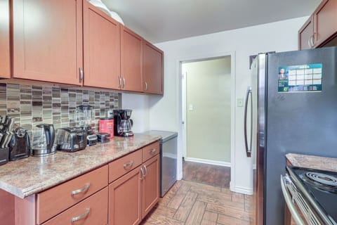 Kitchen | Cooking Basics | Dishware & Flatware | Blender | Air Fryer