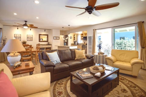 Enjoy a peaceful residential street location while still being walkable to Newport’s top attractions