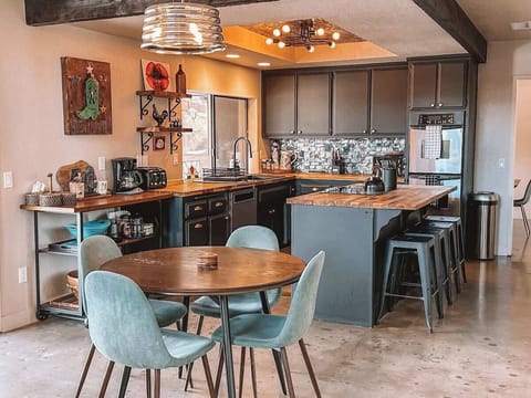 Breakfast nook and breakfast bar seating