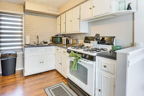 Kitchen | Keurig | 1st Floor