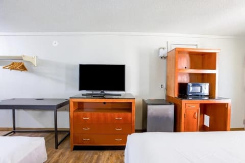 Bedroom. Interior and views may vary based on location and availability.