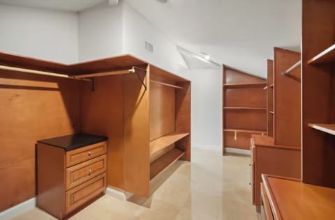 26bdffcb-8bd7-4a33-95ba-f555aae46e0a