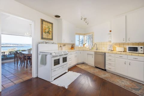 540_W_Cliff_Dr_46_LOWRES