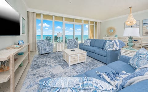 Phoenix Gulf Towers 706, Tower Two, Orange Beach, Alabama, beach front, 2 bedroom condominium on the 7th floor