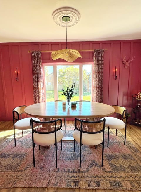 Chic & airy dining space with berry board and batten