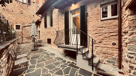Wall, Brick, Composite Material, Brickwork, Door, Stairs, Stone Wall, Cobblestone, Handrail