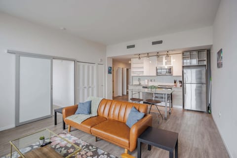 TWO CozySuites Sky Central | Rooftop, Pool #30