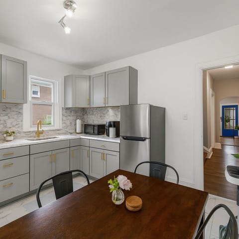 Fully equipped kitchen with all essentials to prepare home-cooked meals.