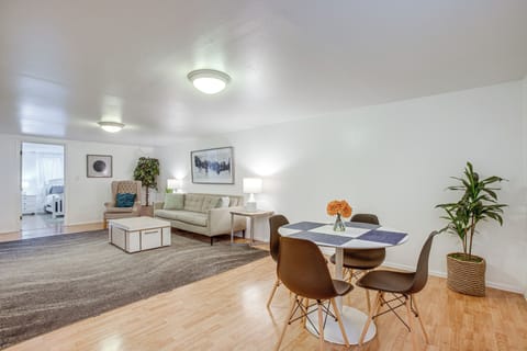 Dining Area | Free WiFi | Central A/C & Heating