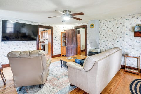 Living Area | 1st Floor