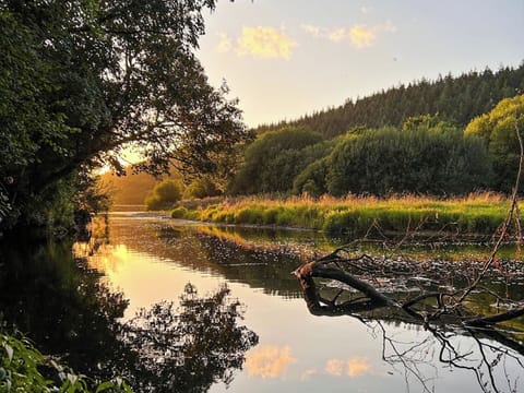 Surrounding area | Weirmarsh Big Barn, Umberleigh