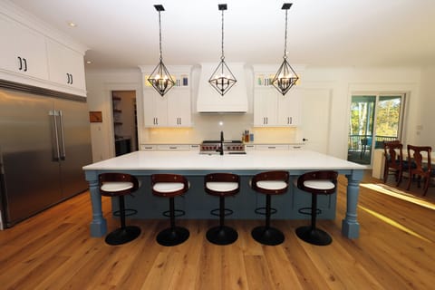 Kitchen with entertaining island and seating