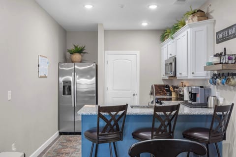 The open kitchen is well equipped for an unforgettable getaway