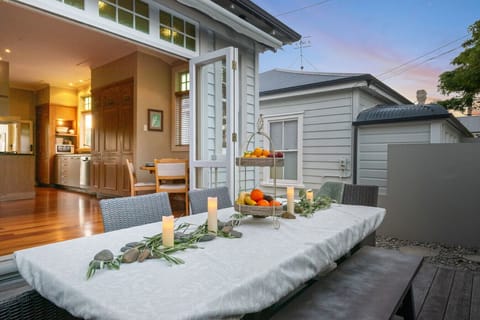 North facing patio with alfresco dining