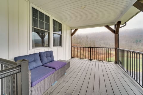 Deck | Dining Area | Rocking Chairs | Mountain Views
