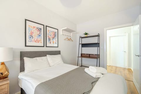 Apartment 2 Stanley Street, Liverpool - Host & Stay