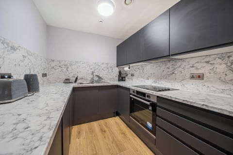 Apartment 4 Stanley Street, Liverpool - Host & Stay